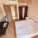 Apartman уютные двухуровневые в 250 м от моря *