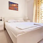 уютные двухуровневые в 250 м от моря *