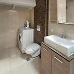 уютные двухуровневые в 250 м от моря * Hanióti