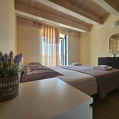 Daire Maisonette By The Sea