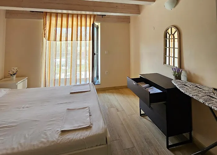 公寓 Maisonette By The Sea *