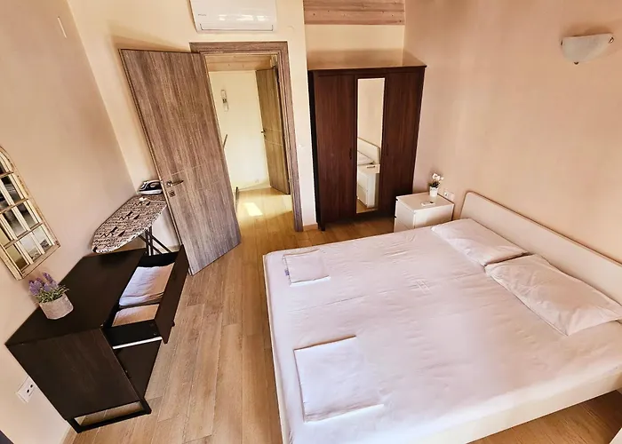 公寓 Maisonette By The Sea *