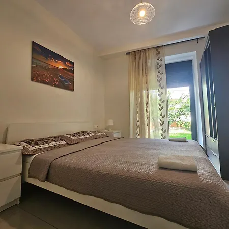 Maisonette By The Sea * Hanioti