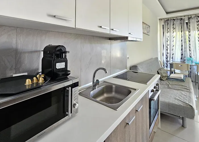 Maisonette By The Sea Apartamento